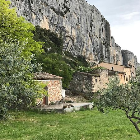 Bed and Breakfast Le Perchoir Mérindol Exterior foto